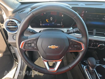 2025 Chevrolet Trax LT - miniatura 10