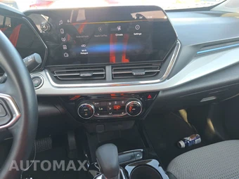 2025 Chevrolet Trax LT - miniatura 11