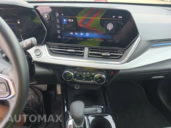 2025 Chevrolet Trax LT - miniatura 11