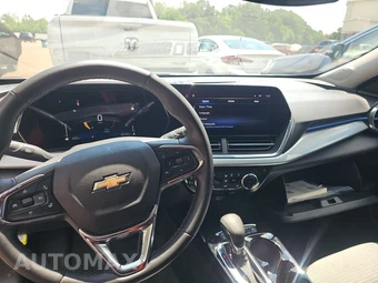 2025 Chevrolet Trax LT – miniatura 11