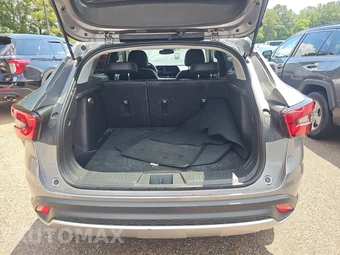 2025 Chevrolet Trax LT – miniatura 16