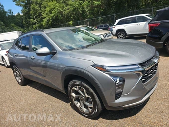 2025 Chevrolet Trax LT – miniatura 3