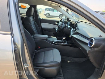 2025 Chevrolet Trax LT - miniatura 8
