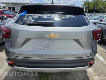 2025 Chevrolet Trax LT – miniatura 4