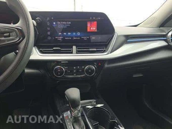 2025 Chevrolet Trax LT – miniatura 10