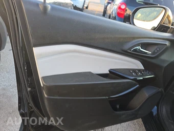 2025 Chevrolet Trax LT - miniatura 9