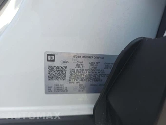 2025 Chevrolet Trax LT – miniatura 2