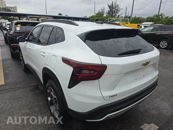 2025 Chevrolet Trax LT - miniatura 6