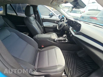 2025 Chevrolet Trax LT – miniatura 8