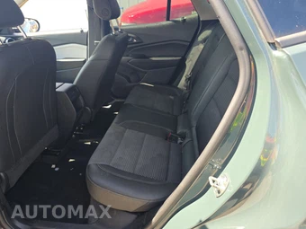 2025 Chevrolet Trax LT - miniatura 13