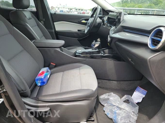 2025 Chevrolet Trax LT - miniatura 8