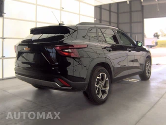 2025 Chevrolet Trax LT - miniatura 4