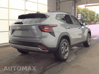 2025 Chevrolet Trax LT - miniatura 4