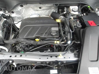 2025 Chevrolet Trax LT - miniatura 2