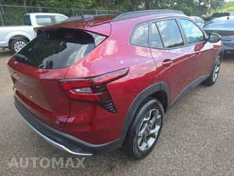 2025 Chevrolet Trax LT - miniatura 4