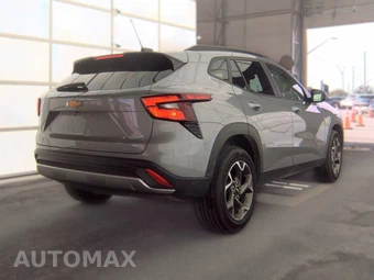 2025 Chevrolet Trax LT - miniatura 4