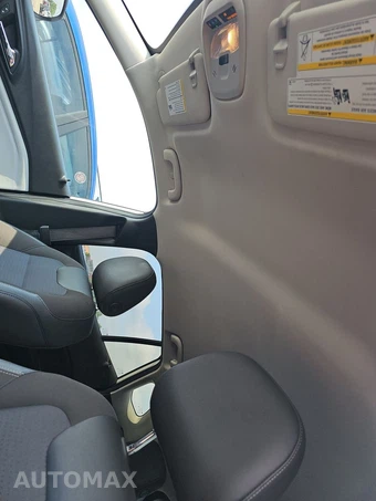 2025 Chevrolet Trax LT - miniatura 19