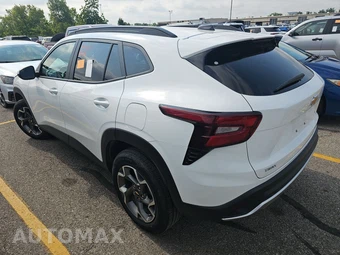 2025 Chevrolet Trax LT - miniatura 6
