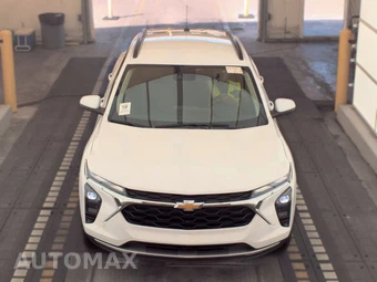 2025 Chevrolet Trax LT - miniatura 2