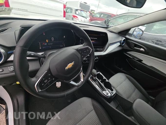 2025 Chevrolet Trax LT - miniatura 11