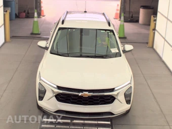 2025 Chevrolet Trax LT - miniatura 2