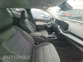 2025 Chevrolet Trax LT - miniatura 8