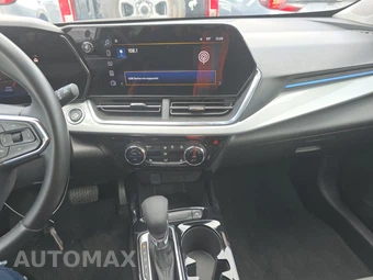 2025 Chevrolet Trax LT - miniatura 11