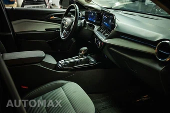 2025 Chevrolet Trax LT - miniatura 12