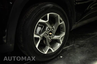 2025 Chevrolet Trax LT - miniatura 3