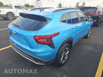 2025 Chevrolet Trax LT – miniatura 4