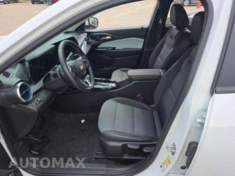 2025 Chevrolet Trax LT – miniatura 6