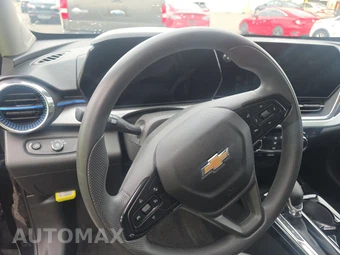 2025 Chevrolet Trax LT - miniatura 10