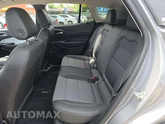 2025 Chevrolet Trax LT – miniatura 10