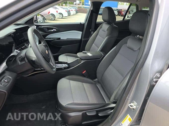 2025 Chevrolet Trax LT – miniatura 3