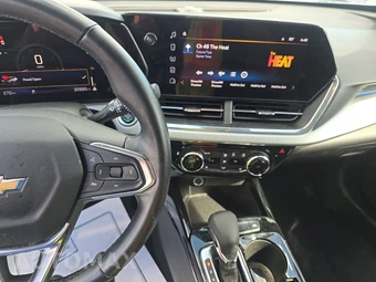 2025 Chevrolet Trax LT - miniatura 11
