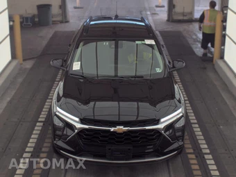 2025 Chevrolet Trax LT - miniatura 2