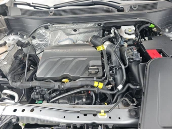 2025 Chevrolet Trax LT - miniatura 15