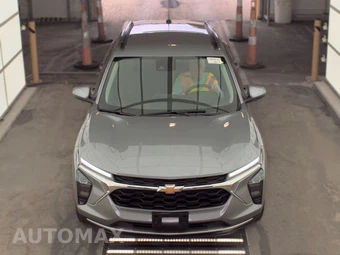 2025 Chevrolet Trax LT - miniatura 2