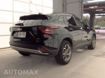 2025 Chevrolet Trax LT - miniatura 4