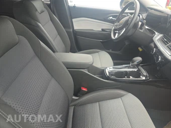 2025 Chevrolet Trax LT - miniatura 8