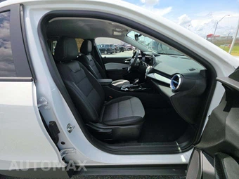2025 Chevrolet Trax LT – miniatura 18
