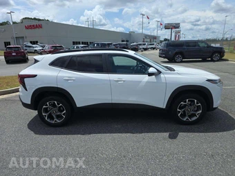 2025 Chevrolet Trax LT – miniatura 4