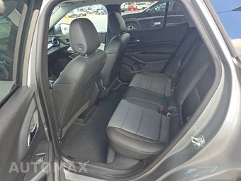 2025 Chevrolet Trax LT - miniatura 13