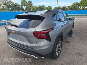 2025 Chevrolet Trax LT - miniatura 4