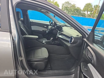 2025 Chevrolet Trax LT - miniatura 8
