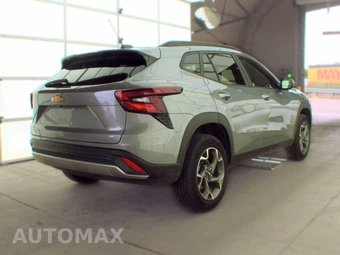2025 Chevrolet Trax LT - miniatura 4