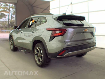 2025 Chevrolet Trax LT - miniatura 6