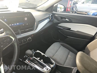 2025 Chevrolet Trax LT - miniatura 11