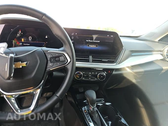 2025 Chevrolet Trax LT - miniatura 11