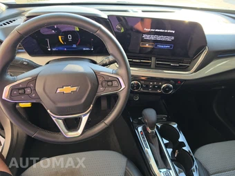 2025 Chevrolet Trax LT - miniatura 11